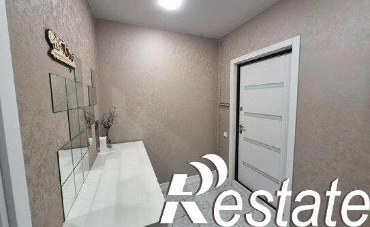 1-комн квартира проспект Ливанова, 30,  д. 30