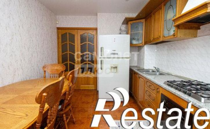 4-комн квартира улица Любови Шевцовой, 55А,  д. 55А