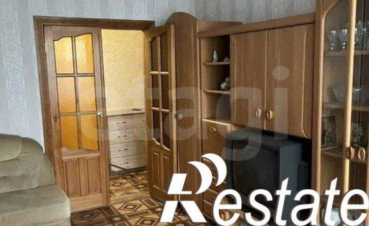 3-комн квартира проспект Созидателей, 8,  д. 8