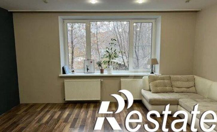 4-комн квартира улица Бебеля, 40А,  д. 40А