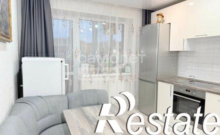 3-комн квартира улица Карбышева, 49,  д. 49