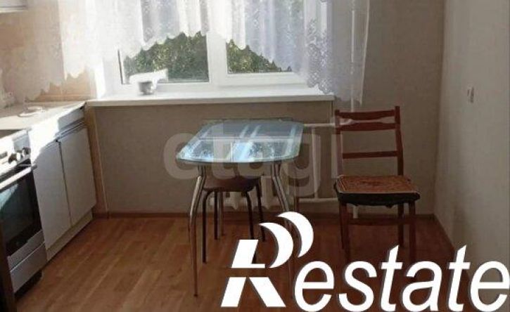 2-комн квартира проспект Врача Сурова, 1,  д. 1