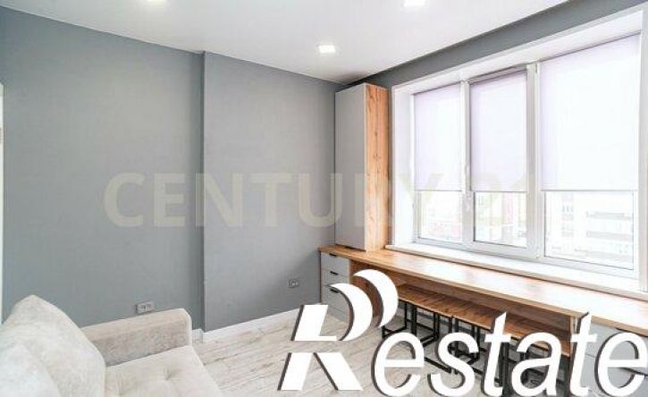 2-комн квартира проспект Маршала Устинова, 32,  д. 32