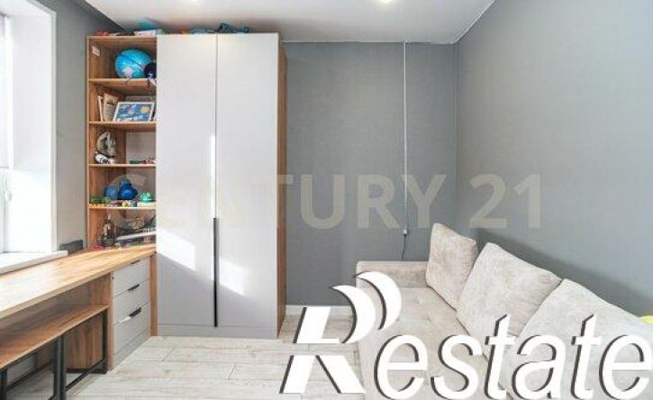 2-комн квартира проспект Маршала Устинова, 32,  д. 32