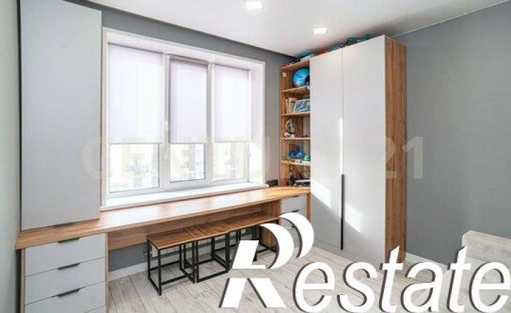 2-комн квартира проспект Маршала Устинова, 32,  д. 32