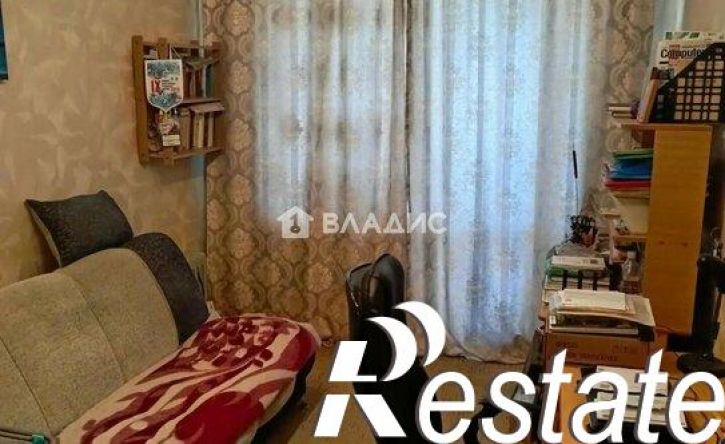 3-комн квартира Ульяновский проспект, 15,  д. 15