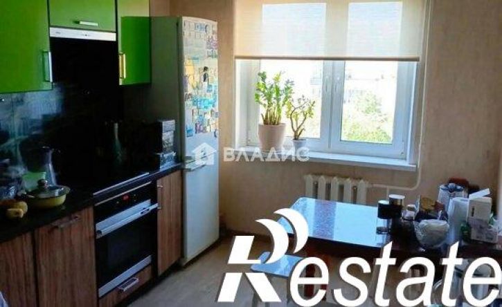 3-комн квартира Ульяновский проспект, 15,  д. 15