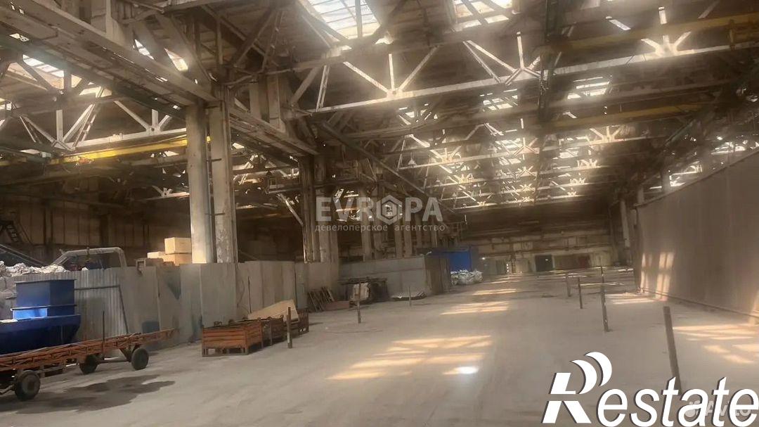 Сдать складское помещение за 100 000 рублей на проспект Антонова, 1