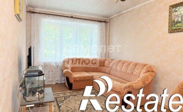 2-комн квартира Хрустальная улица, 28,  д. 28