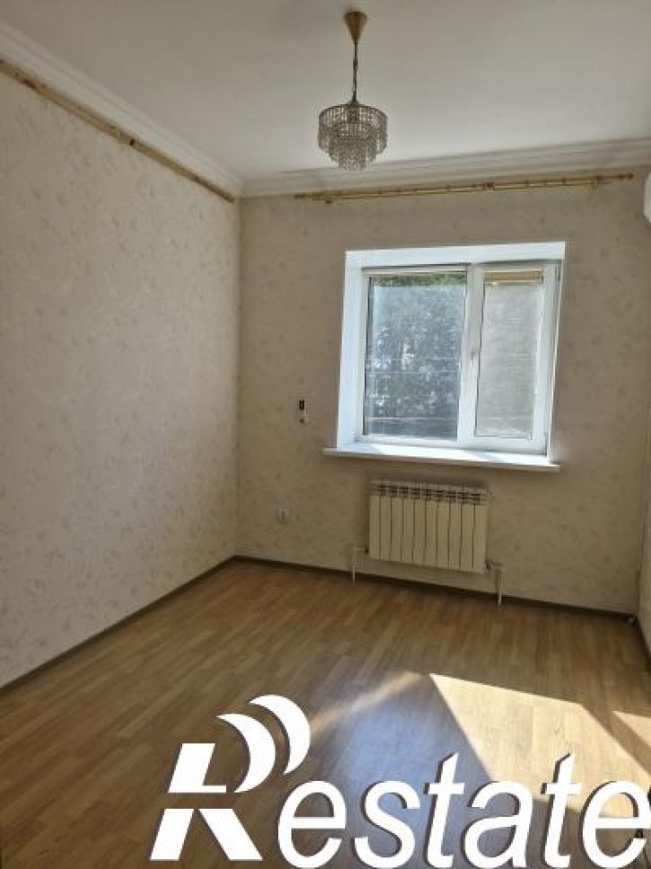 3-комн квартира ул Кролюницкого, 15