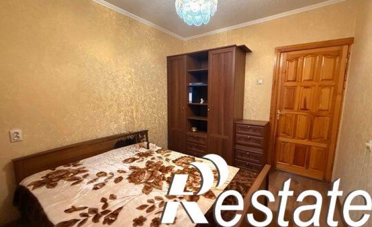 3-комн квартира проспект Врача Сурова, 22,  д. 22