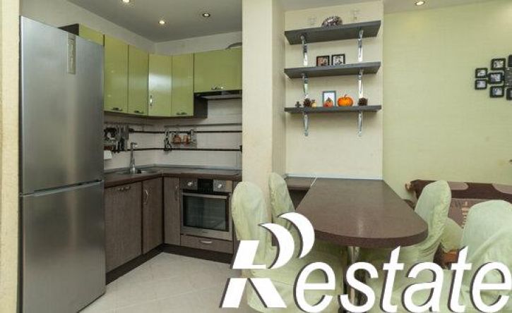 2-комн квартира улица Якурнова, 20,  д. 20