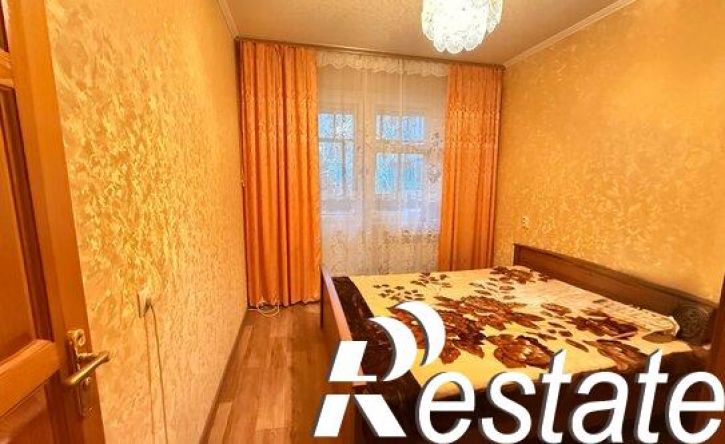 3-комн квартира проспект Врача Сурова, 22,  д. 22