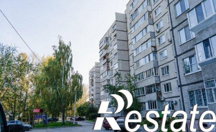 2-комн квартира улица Стасова, 13А,  д. 13А