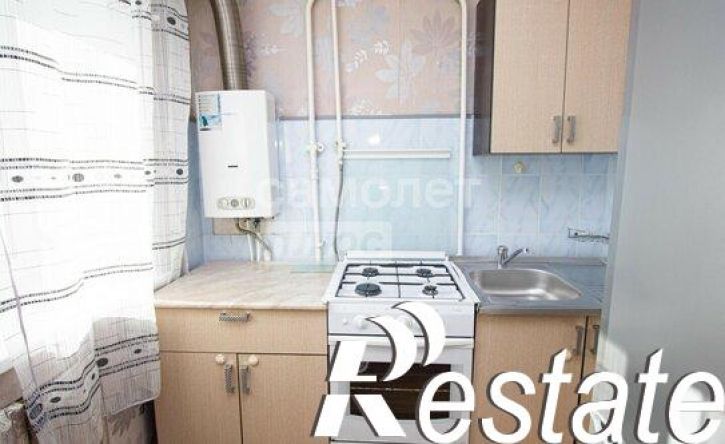 3-комн квартира Школьный переулок, 1,  д. 1