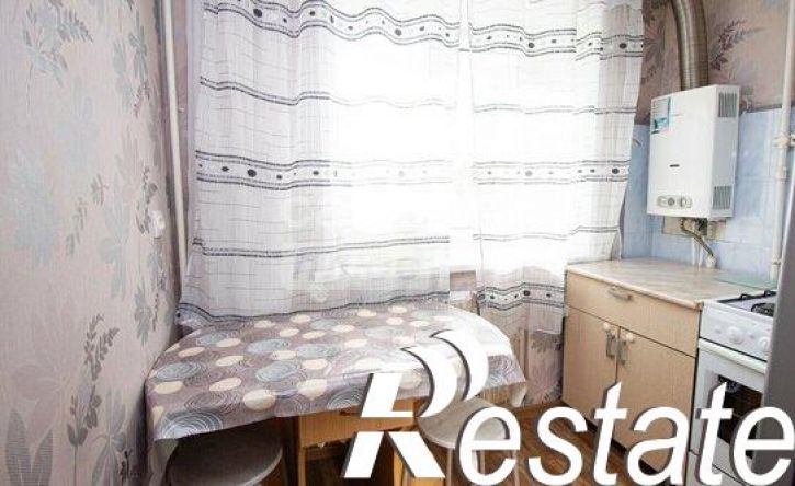 3-комн квартира Школьный переулок, 1,  д. 1
