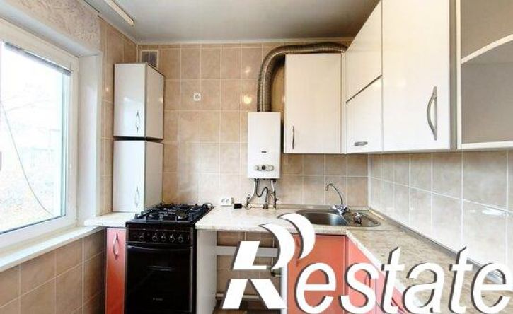 2-комн квартира улица Варейкиса, 49,  д. 49