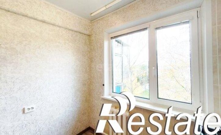 2-комн квартира улица Варейкиса, 49,  д. 49