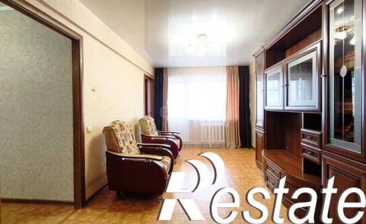 2-комн квартира улица Варейкиса, 49,  д. 49