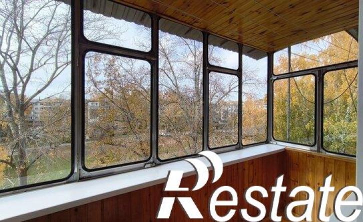 2-комн квартира улица Варейкиса, 49,  д. 49