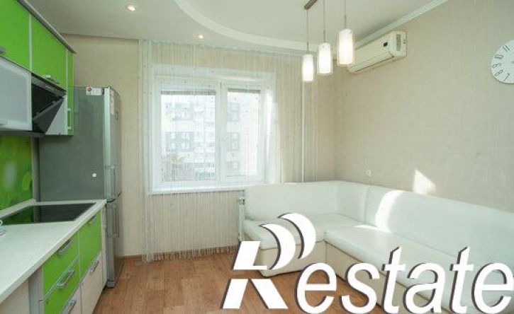 3-комн квартира проспект Академика Филатова, 13,  д. 13