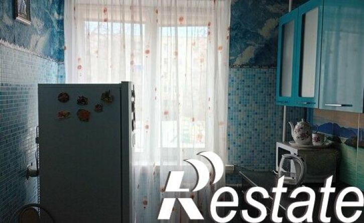2-комн квартира улица Аблукова, 77,  д. 77