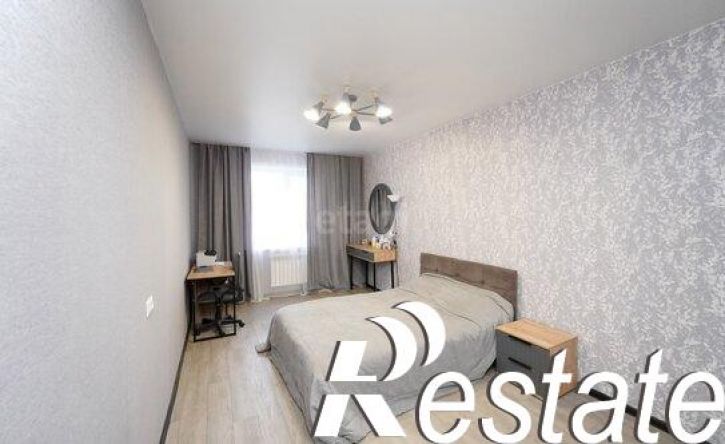 4-комн квартира улица Доватора, 12А,  д. 12А