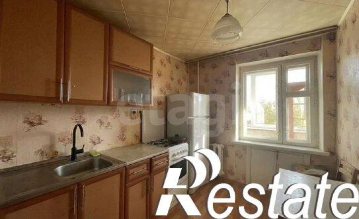 2-комн квартира улица Стасова, 11А,  д. 11А
