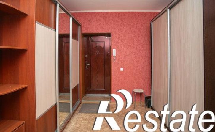 2-комн квартира улица Рябикова, 75,  д. 75