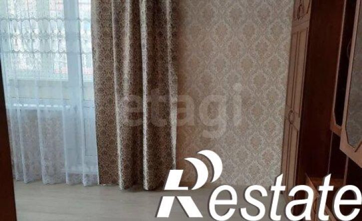 2-комн квартира улица Врача Михайлова, 42,  д. 42