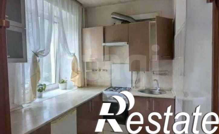4-комн квартира улица Ефремова, 31,  д. 31
