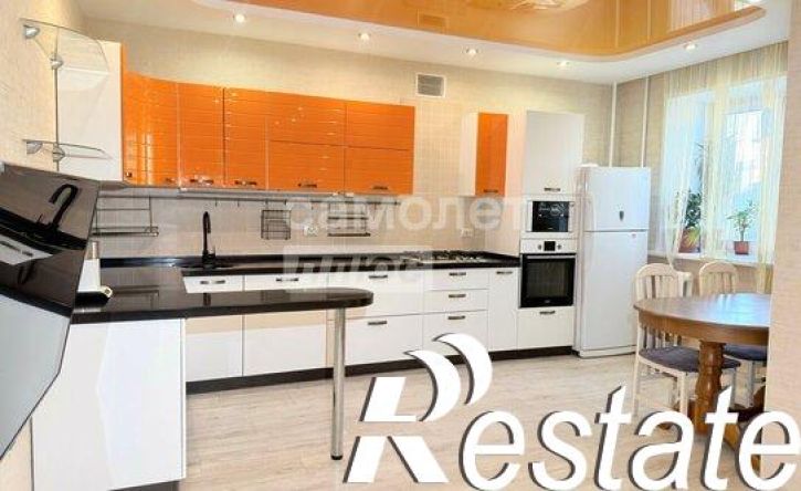3-комн квартира 2-й переулок Мира, 26,  д. 26