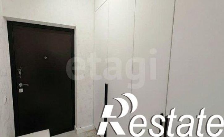 2-комн квартира улица Защитников Отечества, 25,  д. 25